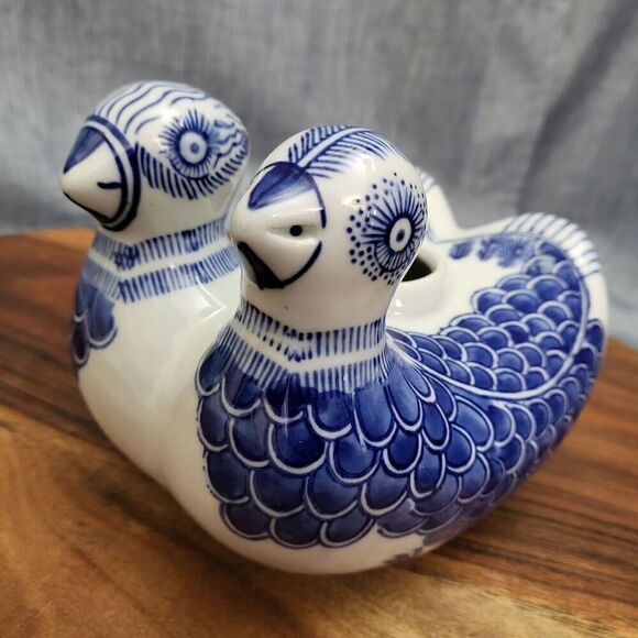 Chinese Joined Pair of Ducks Water Dropper Blue White Ceramic China - Picture 2 of 16